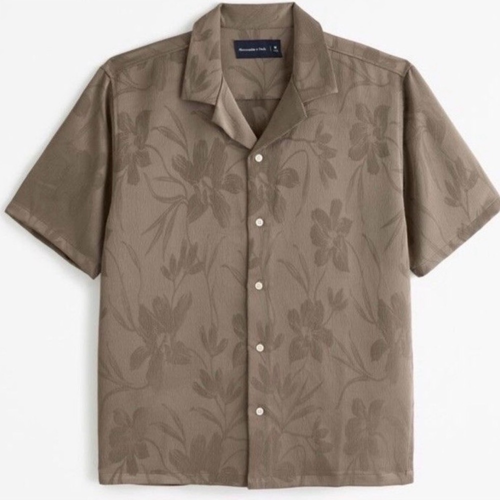 BRAND NEW | Abercrombie & Fitch Floral Button Down Shirt